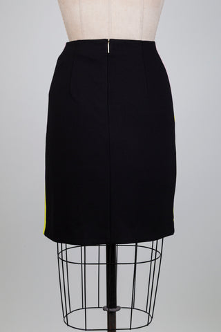 Jupe noire à galons jaune et rose (XS+S)