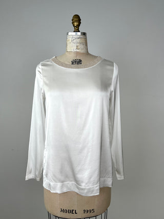 White satin sweater with gold collar (XS)