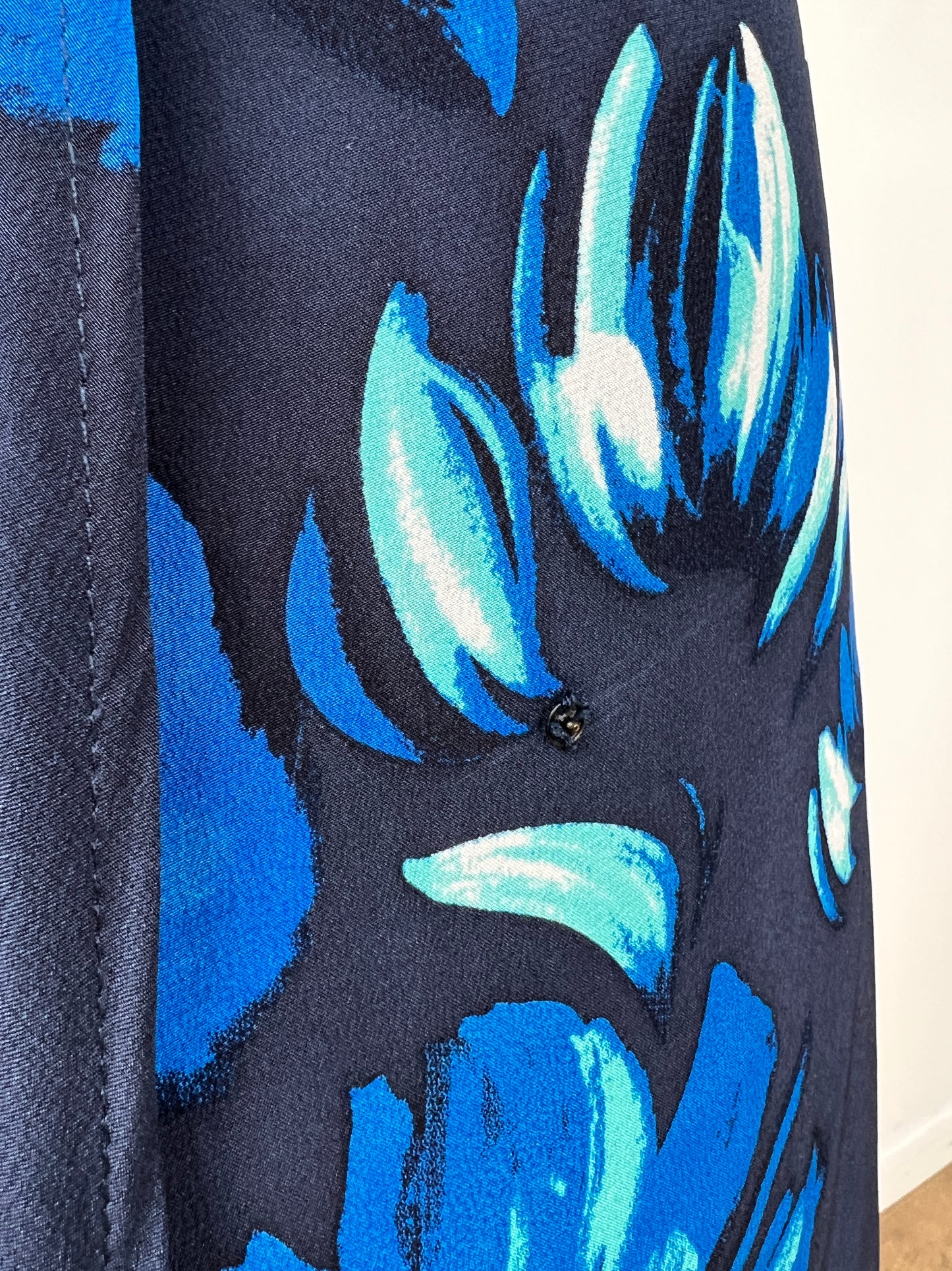 Robe cache-coeur en soie marine à imprimé floral (XXS)