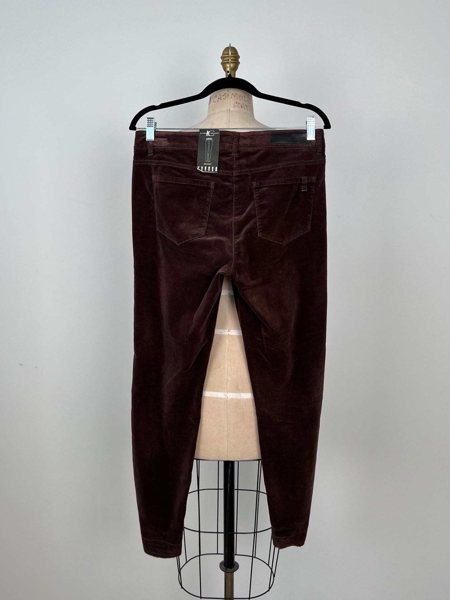 Pantalon skinny en velours chocolat lavable (8)
