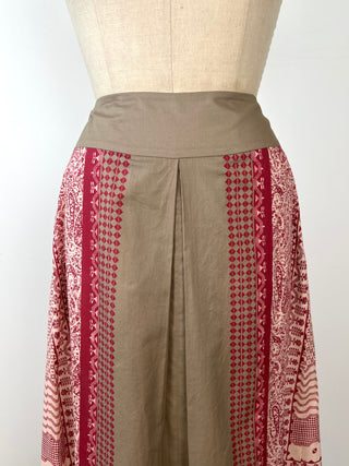 Taupe skirt with pink ornamental print (6)