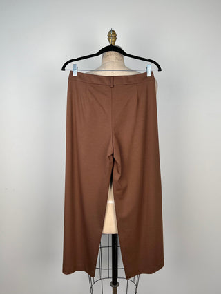 Pantalon écourté chocolat à jambe droite (S)