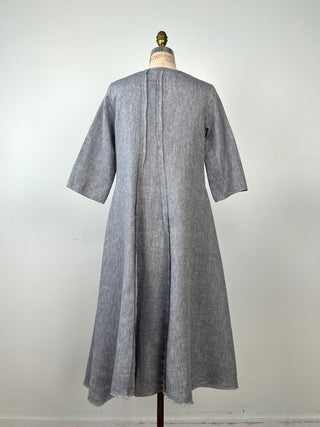 Robe à coupes franches en lin façon denim  (4 et 8)