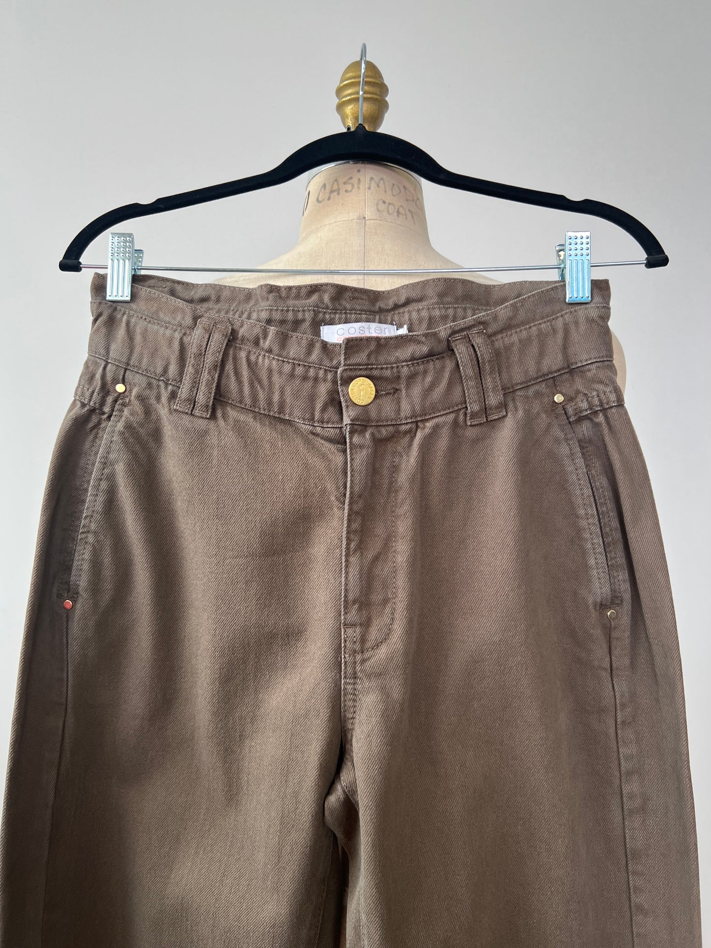 Pantalon chino en denim brun ourson (27)