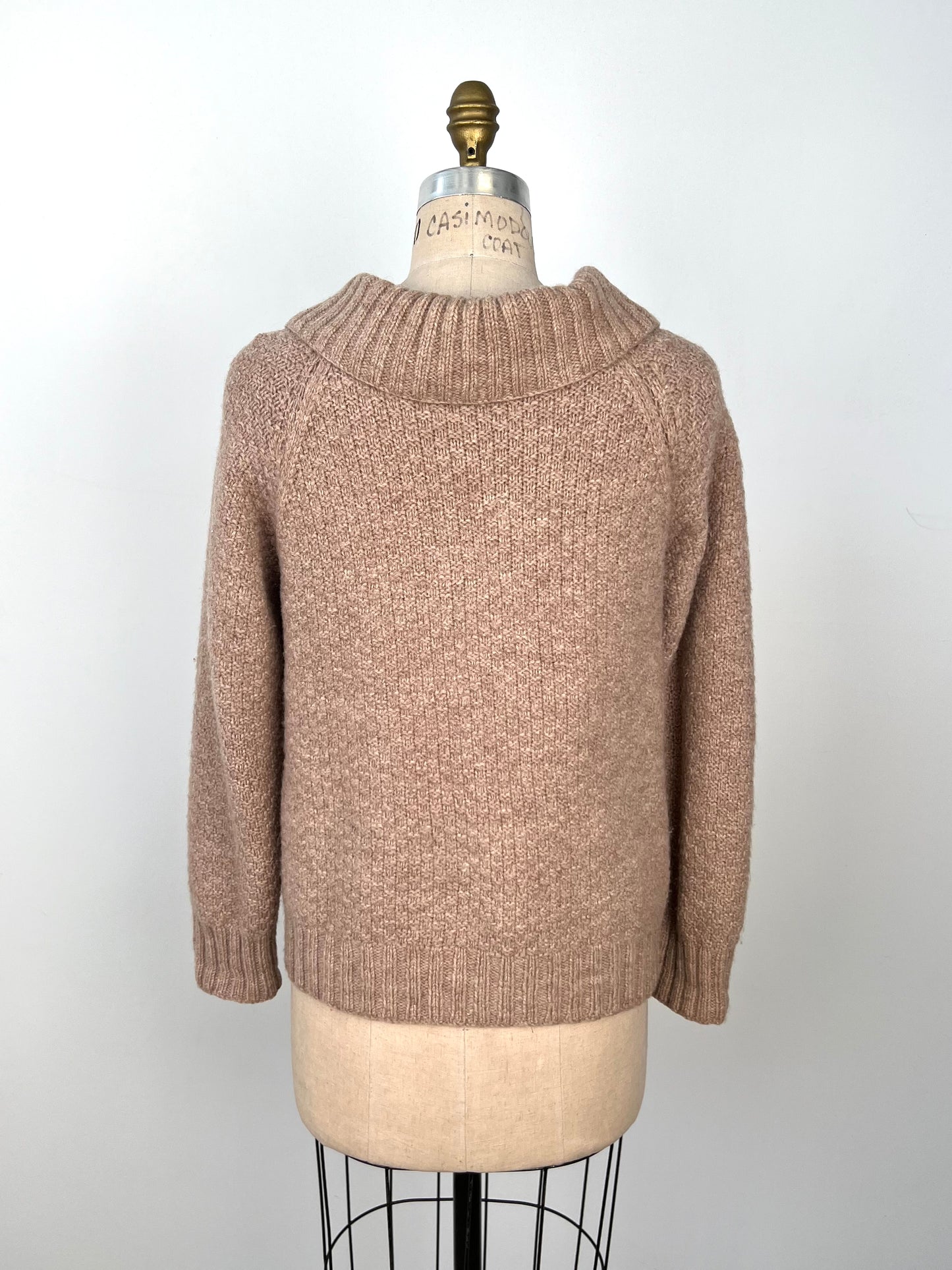 Cardigan vintage en tricot beige rosé (S/M)