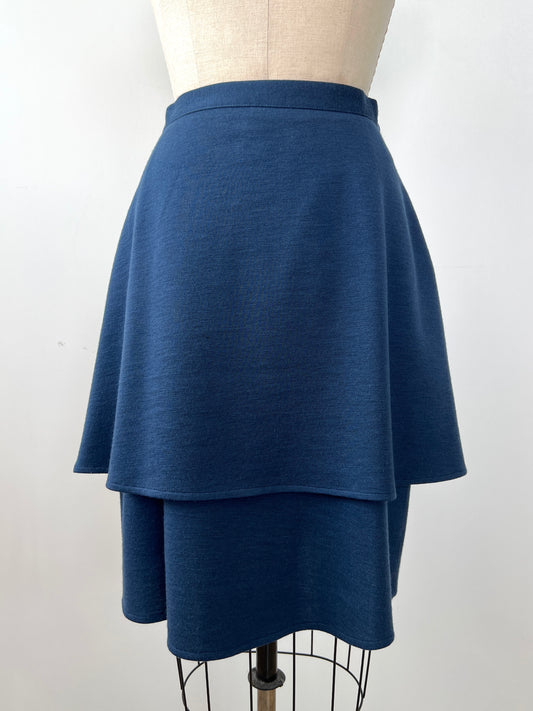 Jupe bleu canard superposée en laine vierge (S/M)