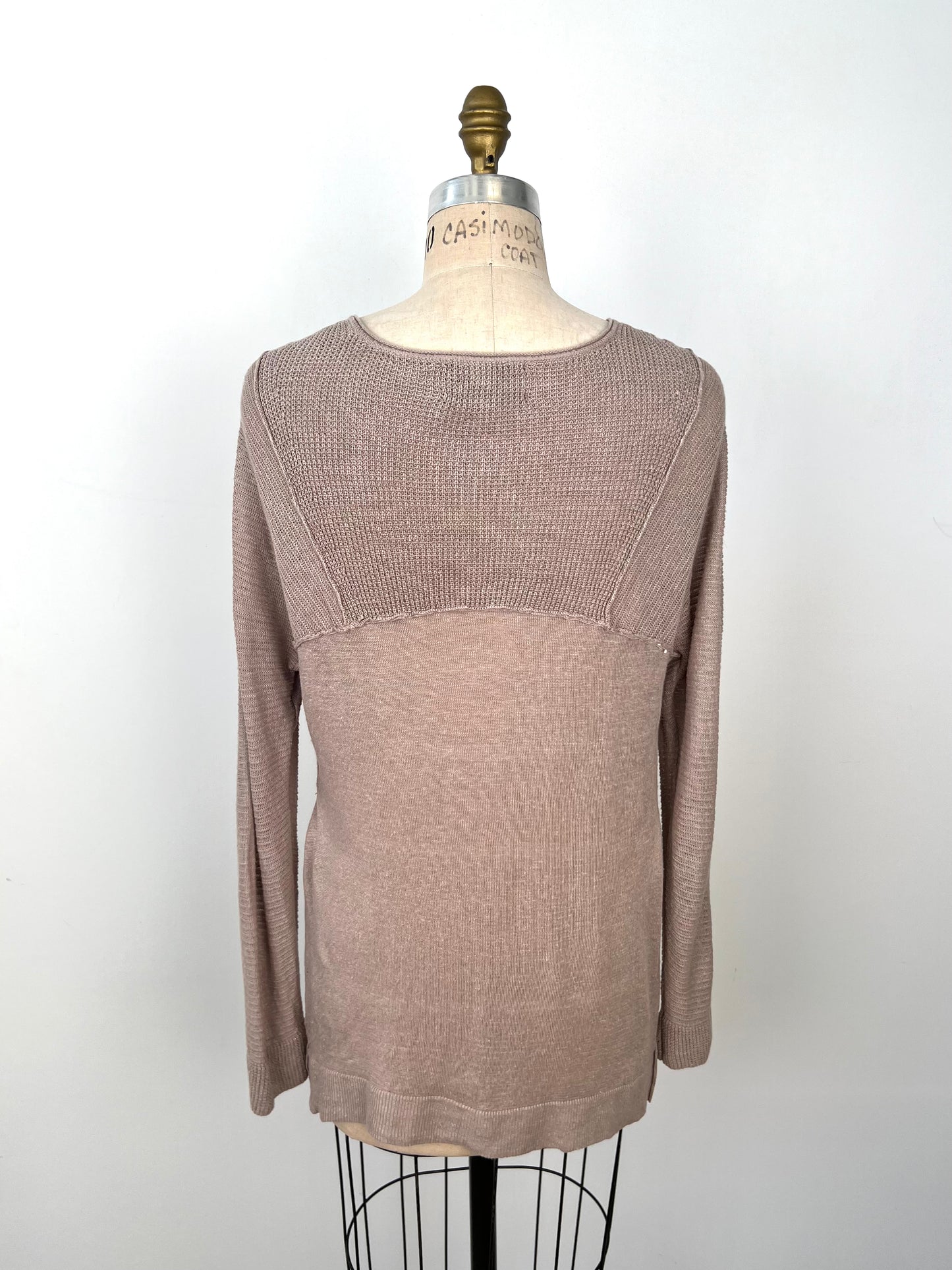 Chandail tricot pur lin à empiècements texturés (M)