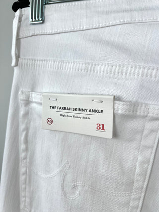 Pantalon cigarette en denim blanc (31)