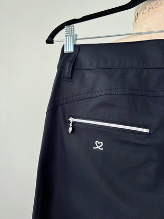 Pantalon en microfibre noir à détail argent (4 et 6)