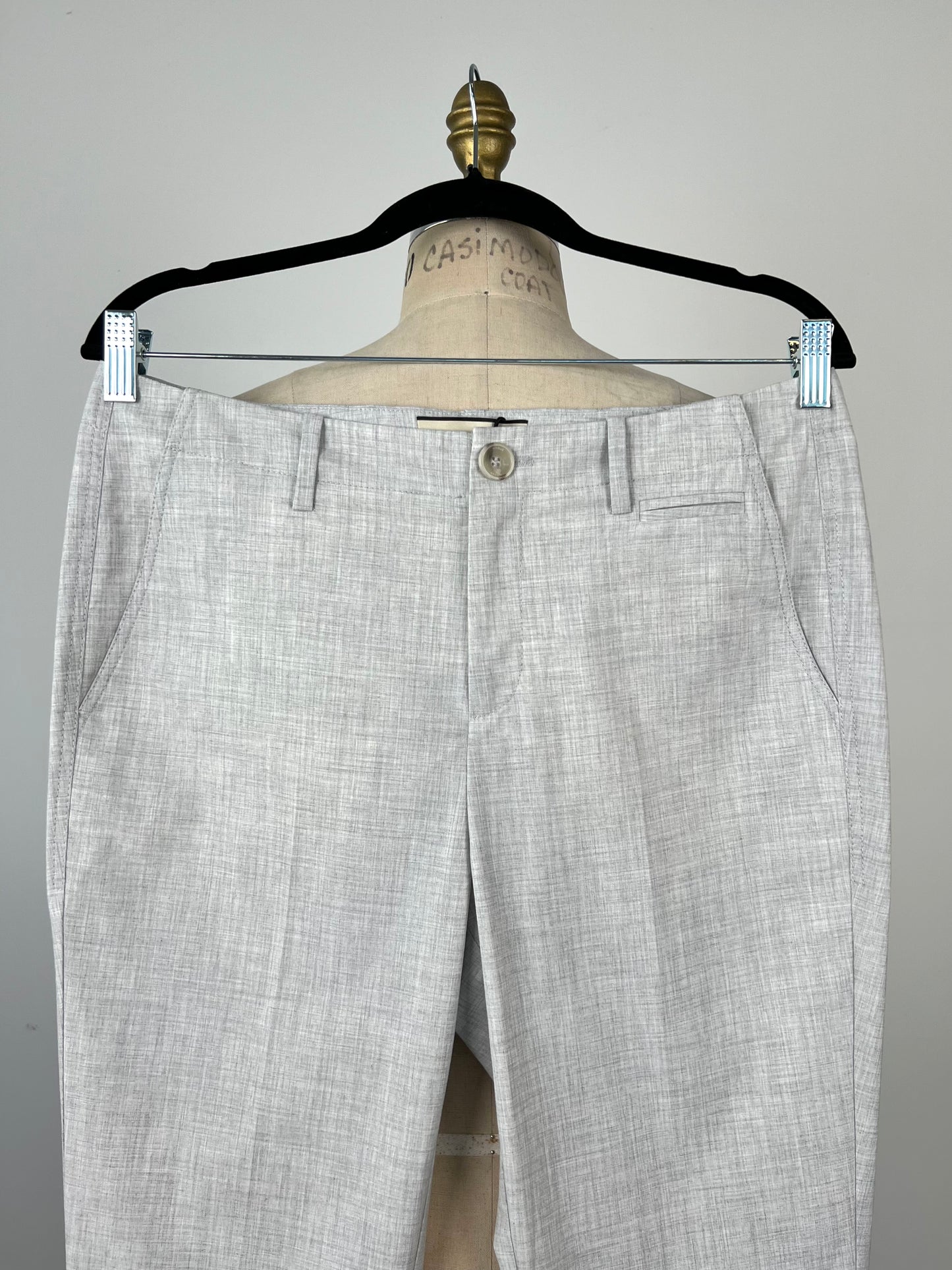 Pantalon sport chic gris tramé crème (4+8)