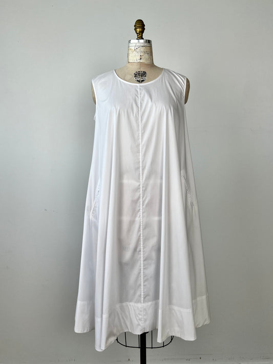 Robe évasée en coton glacé blanc (8)