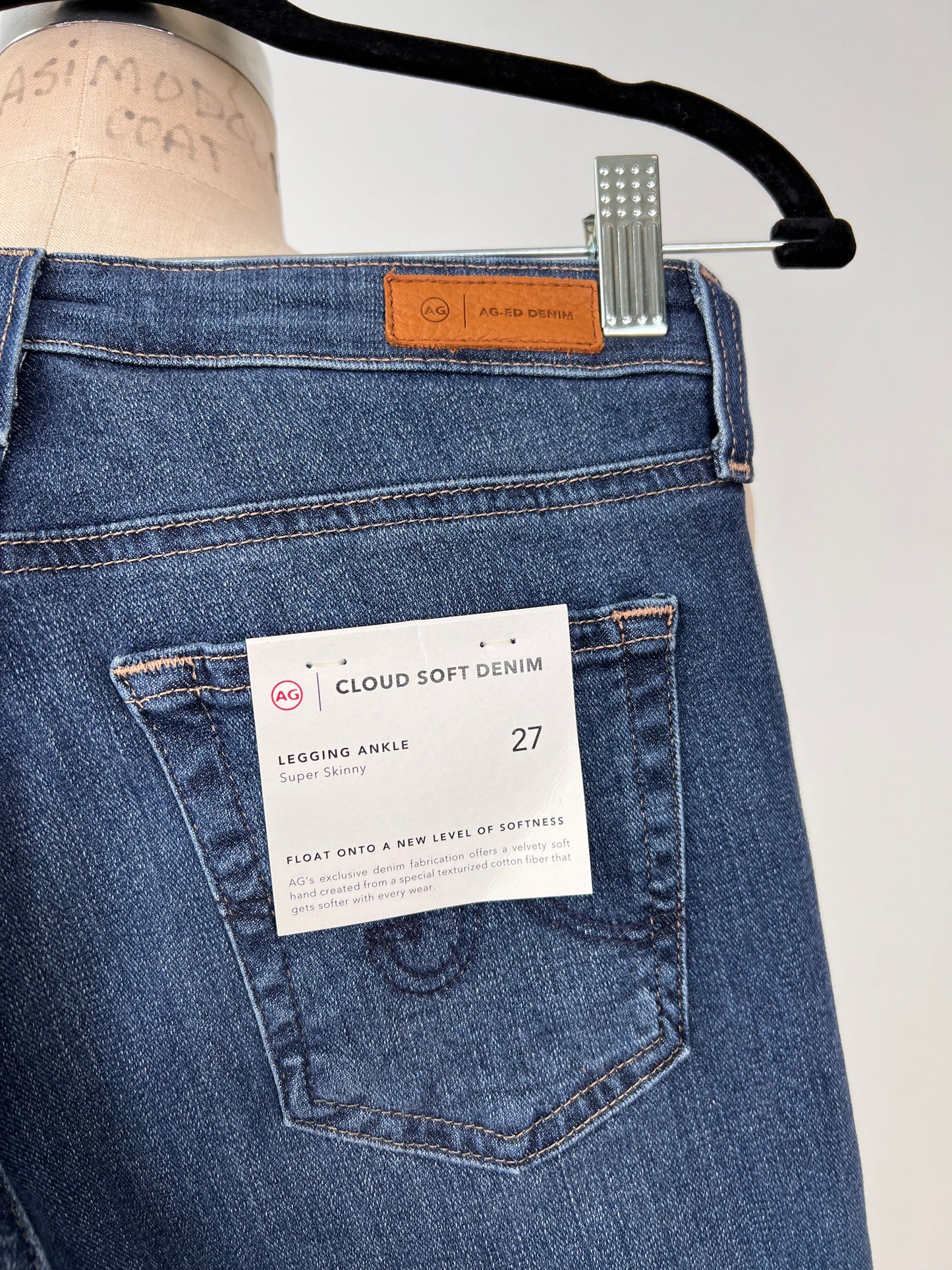 Pantalon skinny en denim brut effet usé (24 à 27)