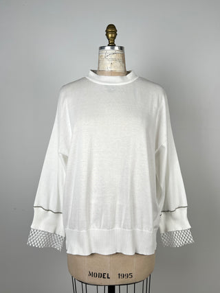 White knitted sweater with decorative sleeves (L/XL)