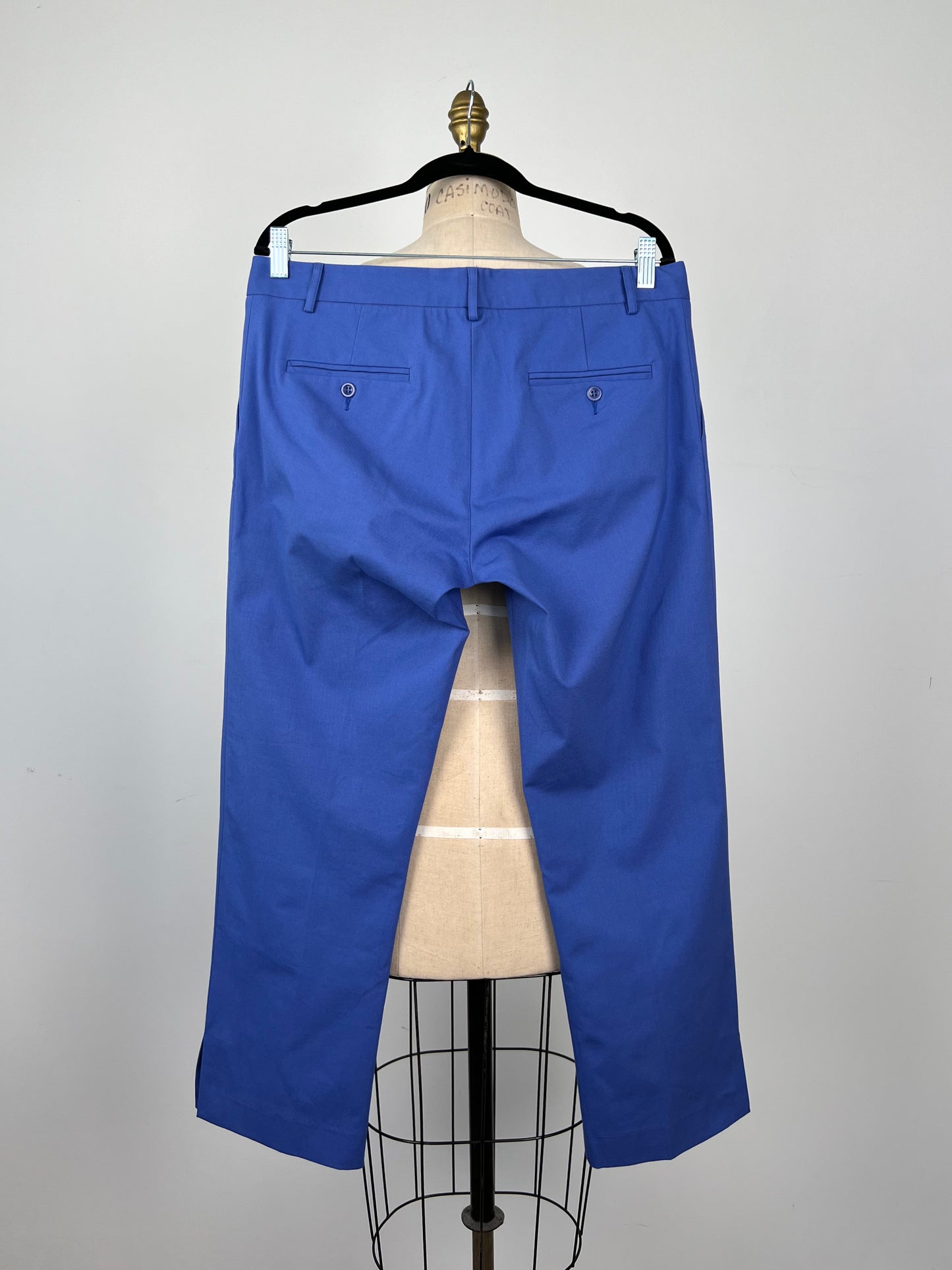 Pantalon tailleur en coton surpiqué bleu (M/L)