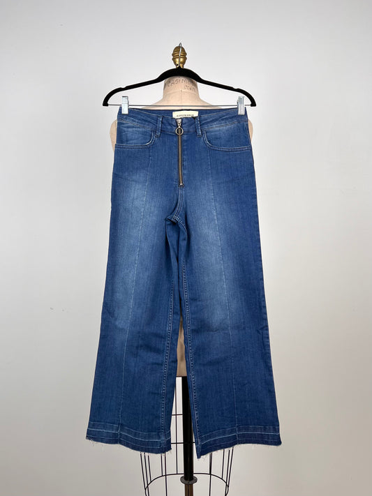 Pantalon évasé en denim stretch bleu effet usé (4)