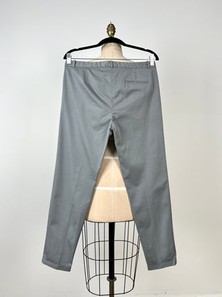 Pantalon cigarette en coton sergé gris (XS et M)