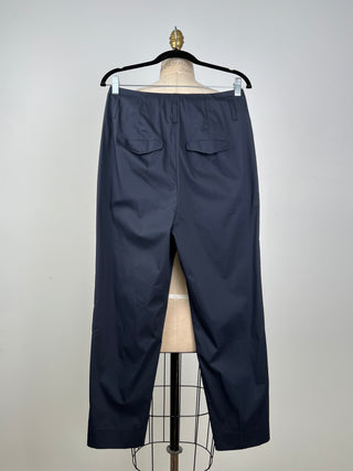 Chic chino pants in glossy navy canvas 6 VERYSMART
