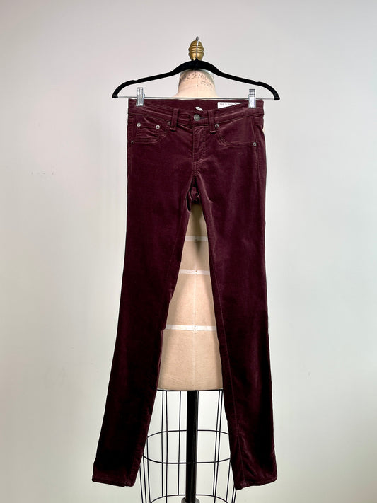 Pantalon skinny en velours aubergine (XS)