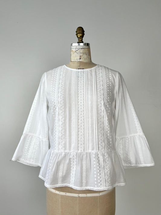 Blouse blanche à broderies (6)