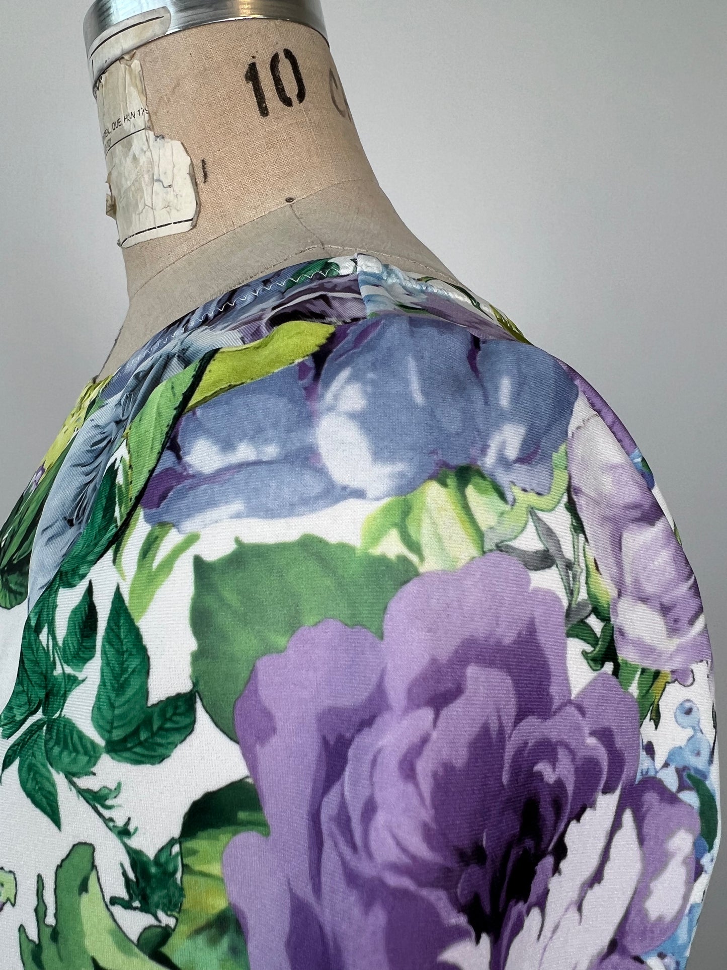 Robe florale intemporelle (S à XL)