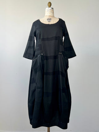 Black two-material balloon dress with monochrome inserts (S)