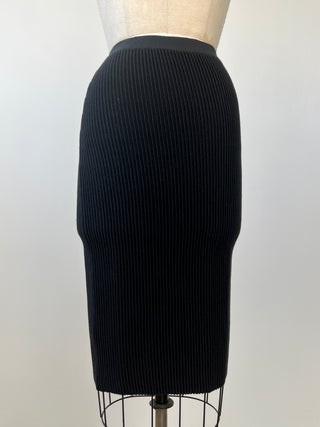 Black ribbed merino wool midi skirt (4-6)