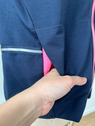 Veste marine sans manches à fermeture éclair et cordons rose (10)