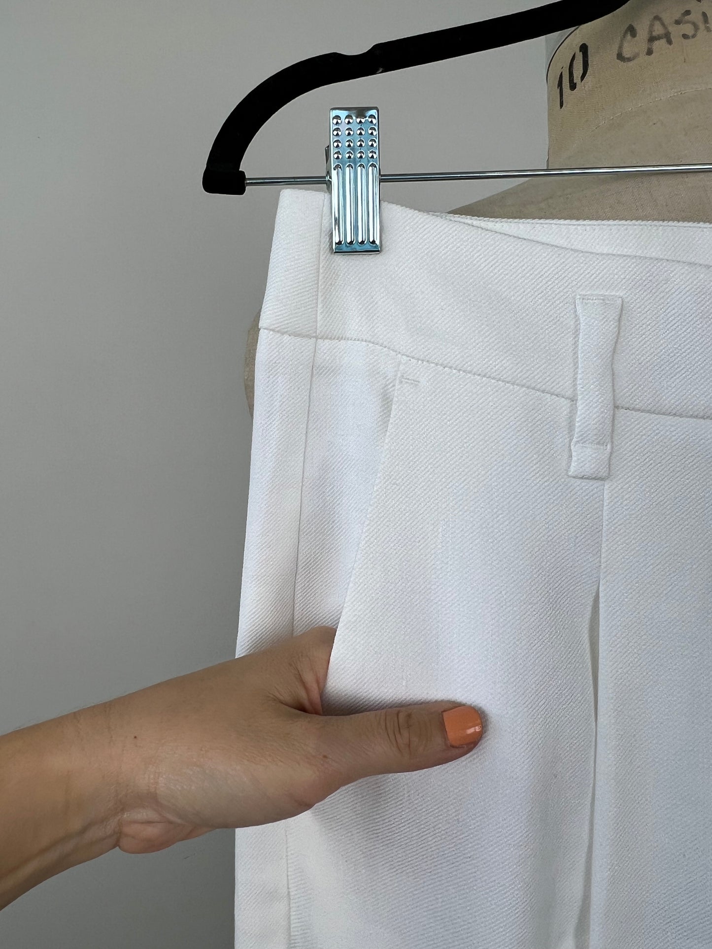 Pantalon blanc en coton et lin lavable (8)