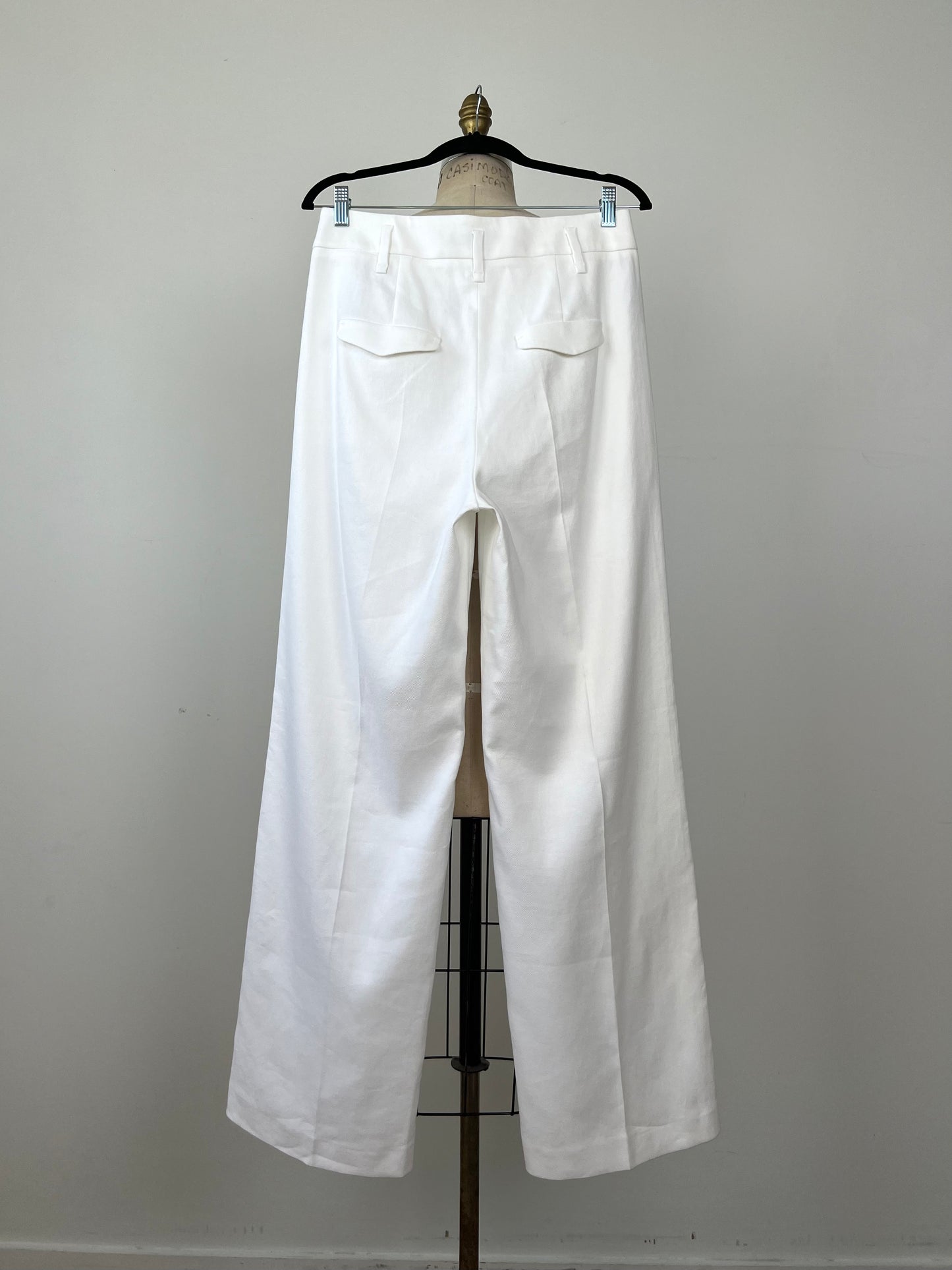 Pantalon blanc en coton et lin lavable (8)