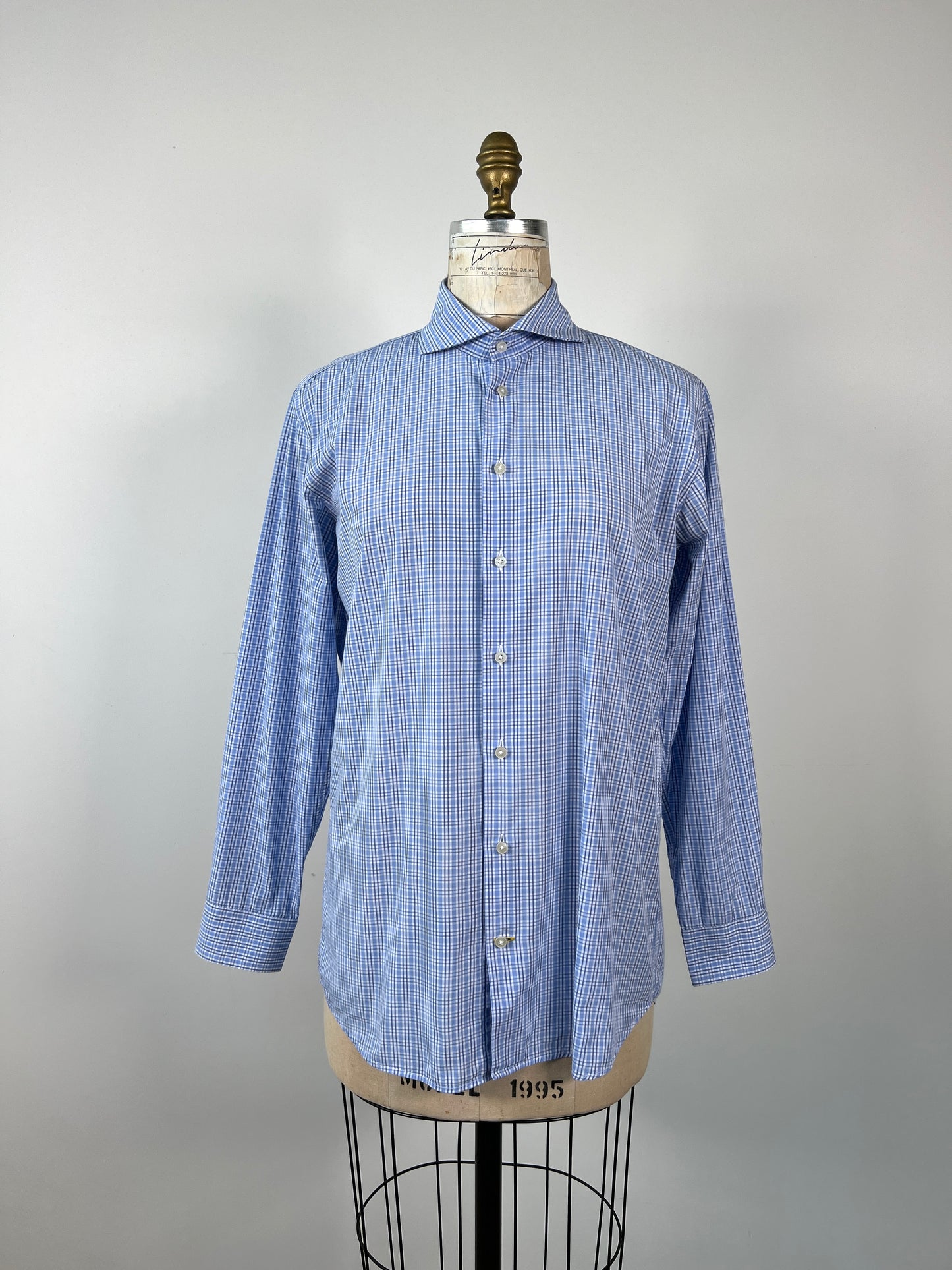 Chemise à carreaux bleus à col coupé (S/M)