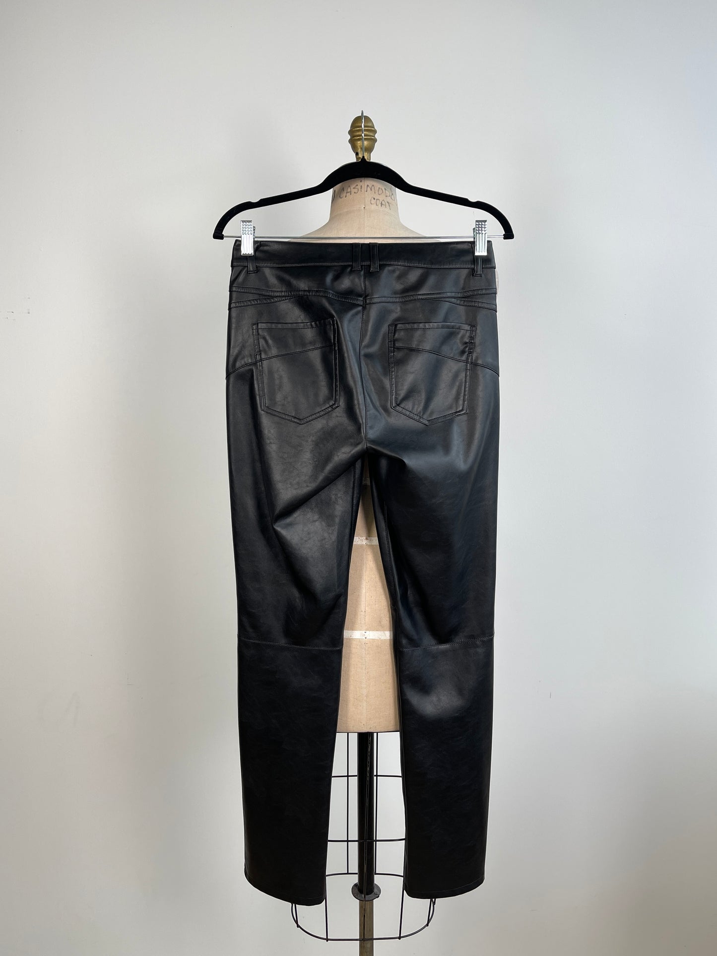 Pantalon skinny en faux cuir noir (6)