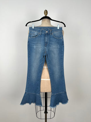 Blue denim pants with ruffled hems (4)