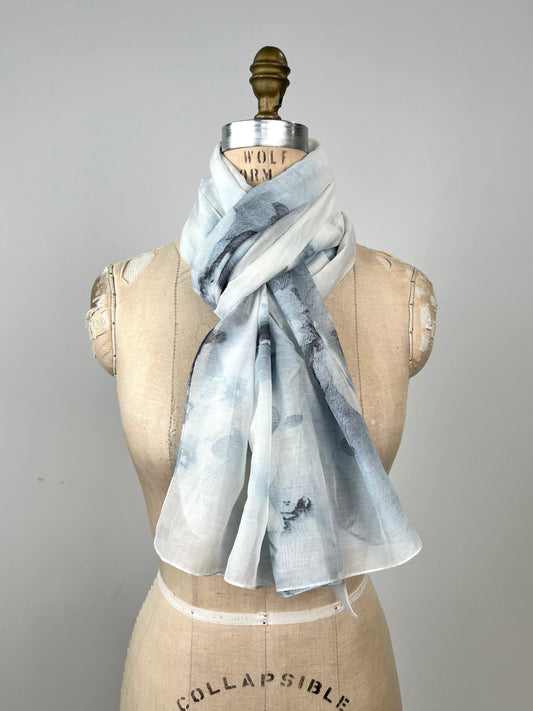 Foulard floral bleu en coton et soie