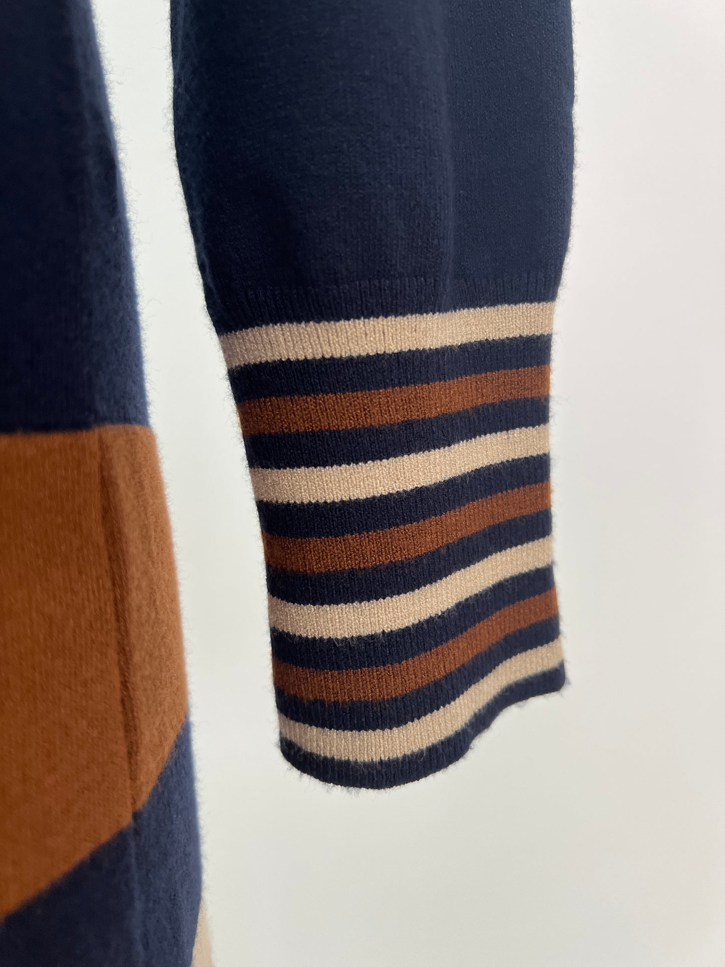Robe en tricot marine à rayures choco / crème à col roulé (6 et 8)