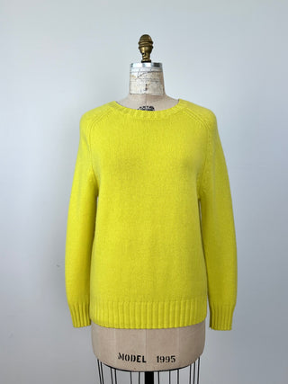 Pure cashmere round neck sweater in lemon yellow (6)