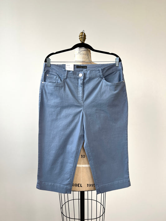 Pantalon corsaire bleu en coton extensible (6-8-10-14-16)
