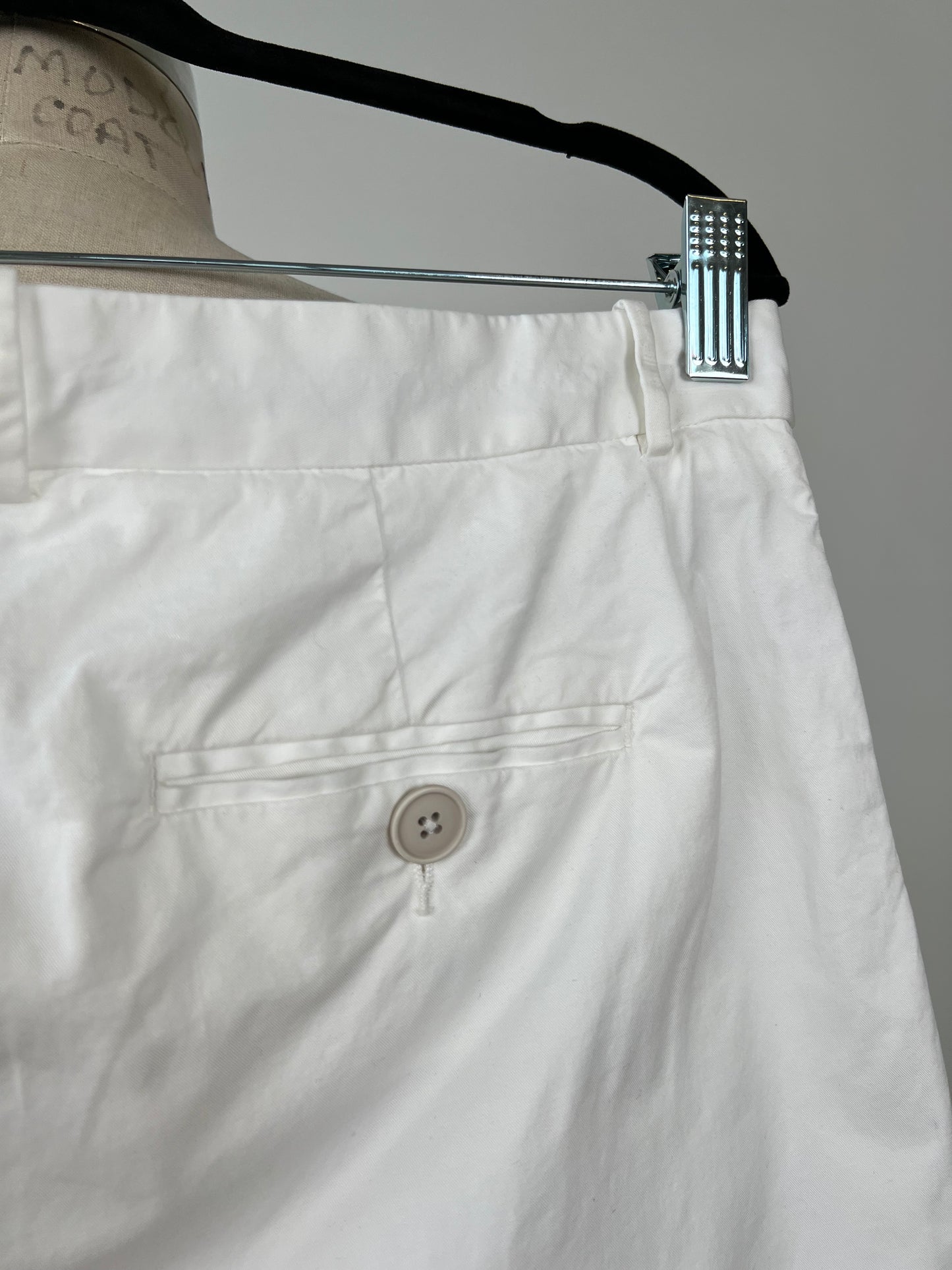 Pantalon cigarette stretch en coton blanc  (M)