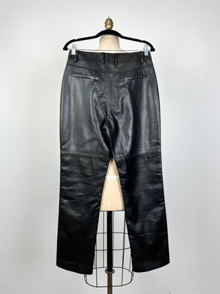 Pantalon en cuir noir taille haute (4)