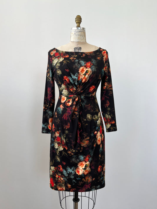 Robe noire florale à détail twist (S)