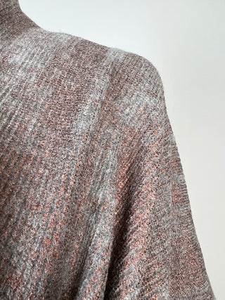 Poncho en tricot gris métallisé cuivré (TU)