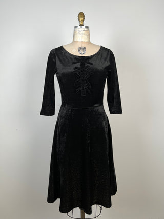 Robe bouclée noire en velours scintillant (M)