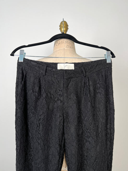 Pantalon noir en dentelle florale (S)