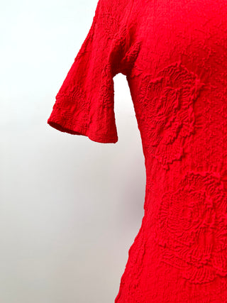 Robe rouge à relief floral extensible (M+XL)