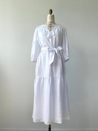 Robe angélique blanche en lin doublé lavable (6)