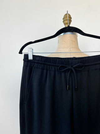 Black chic sport jogger pants (M/L)