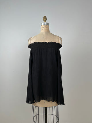 Black pleated top with pagoda sleeves (4)