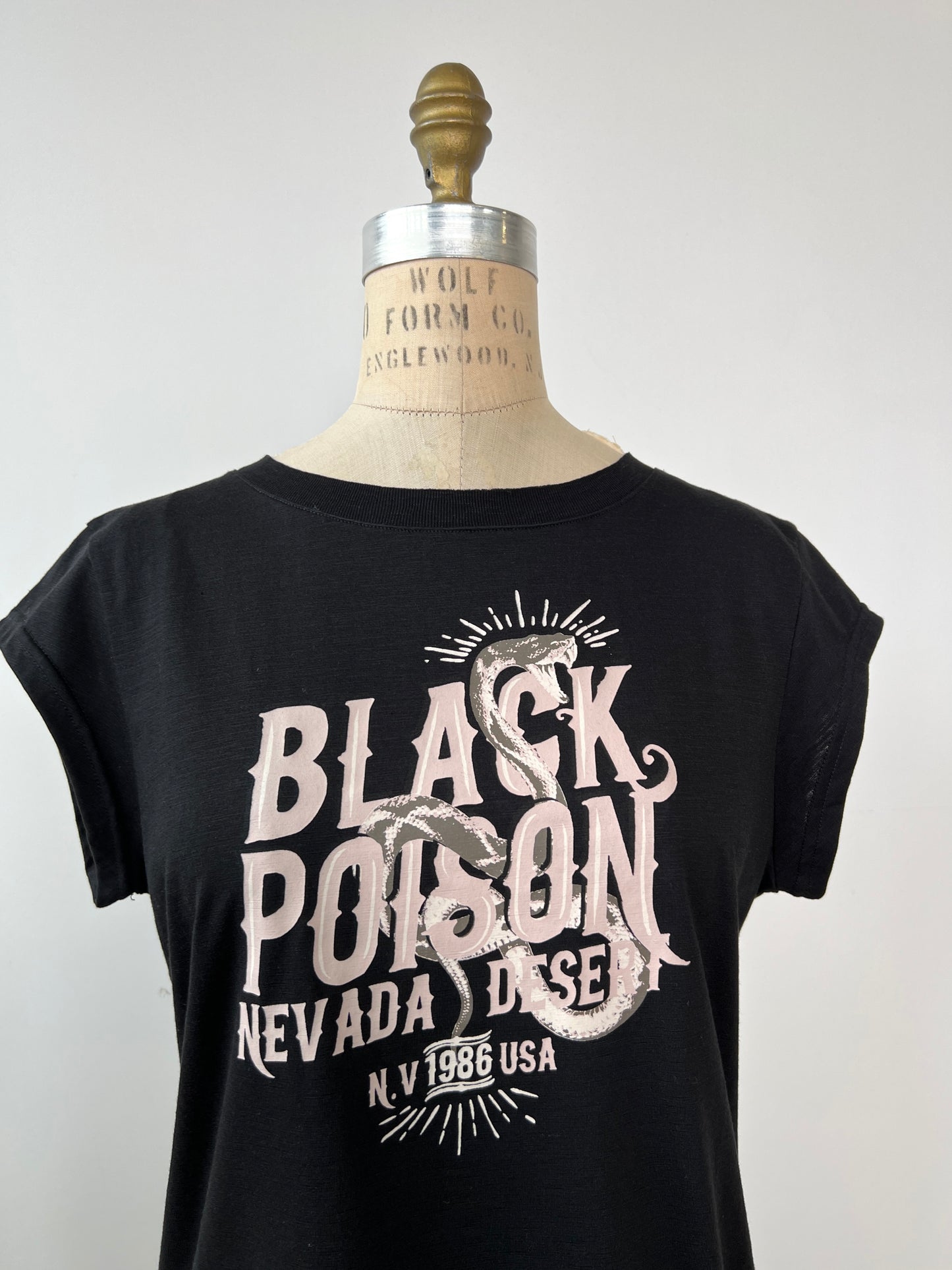 T-shirt noir BLACK POISON (S)