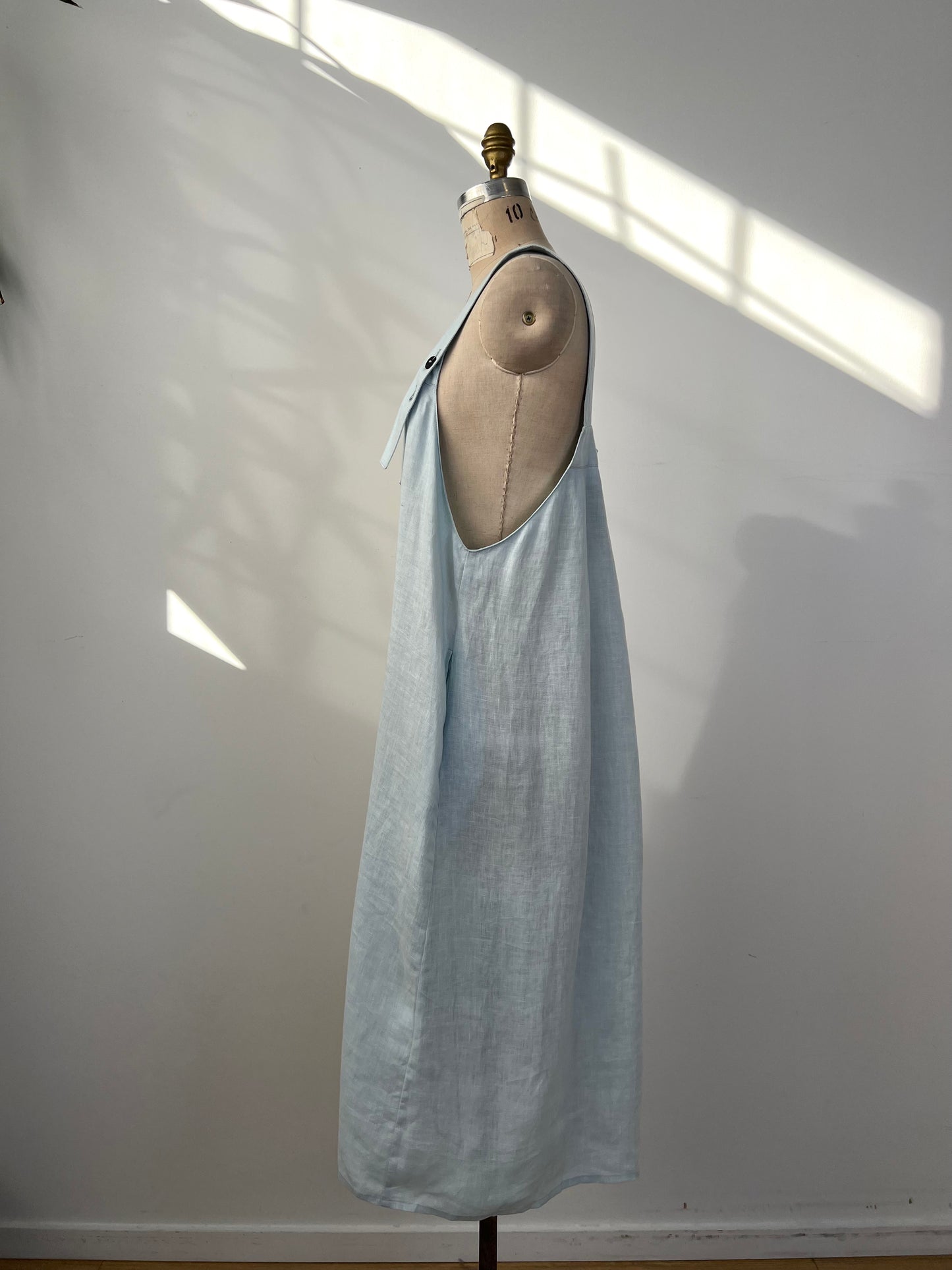 Robe à bretelles en lin bleu minéral (L)
