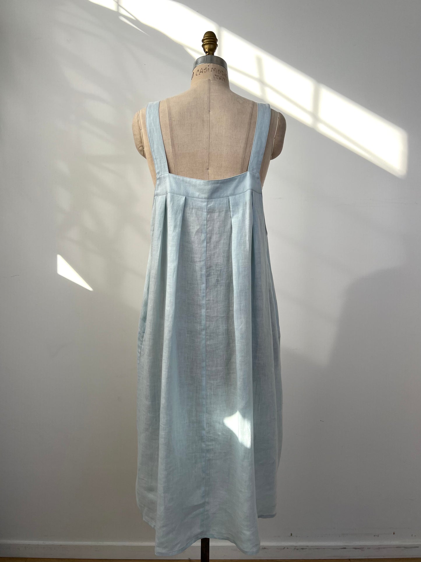 Robe à bretelles en lin bleu minéral (L)