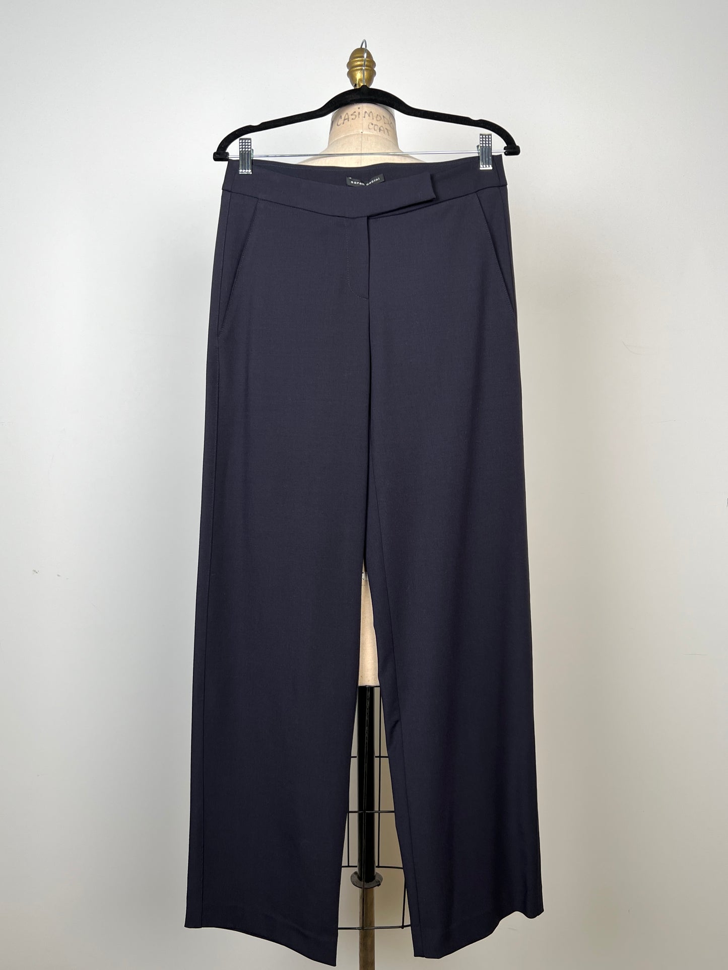 Pantalon indémodable en gabardine marine (XS/S/M/L)